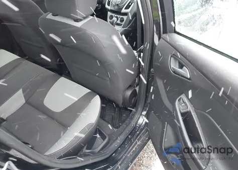 2014 Ford Focus Se from USA, damaged, VIN 1FADP3F21EL368853